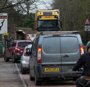 B1150 traffic
